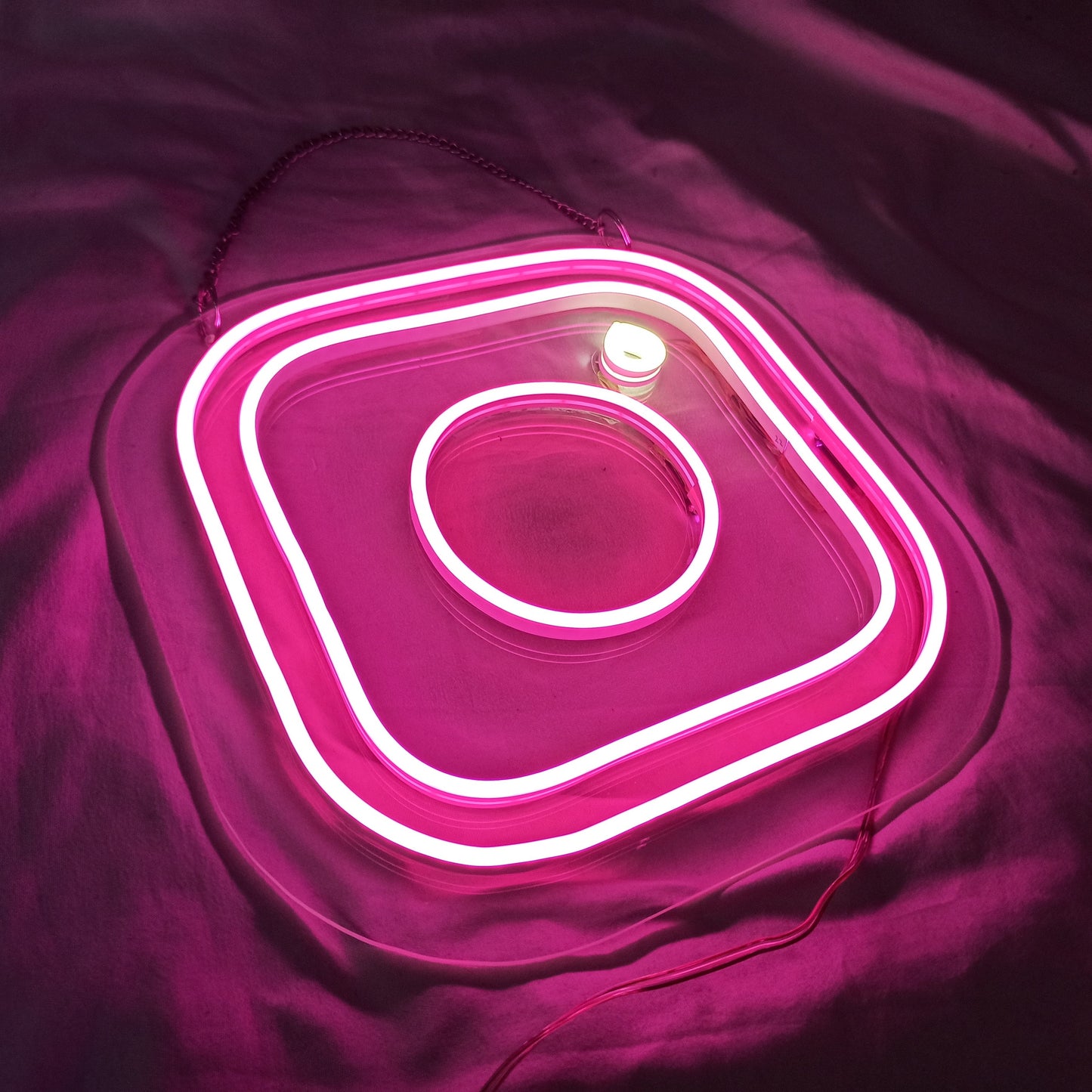 Instagram Mini-Neon